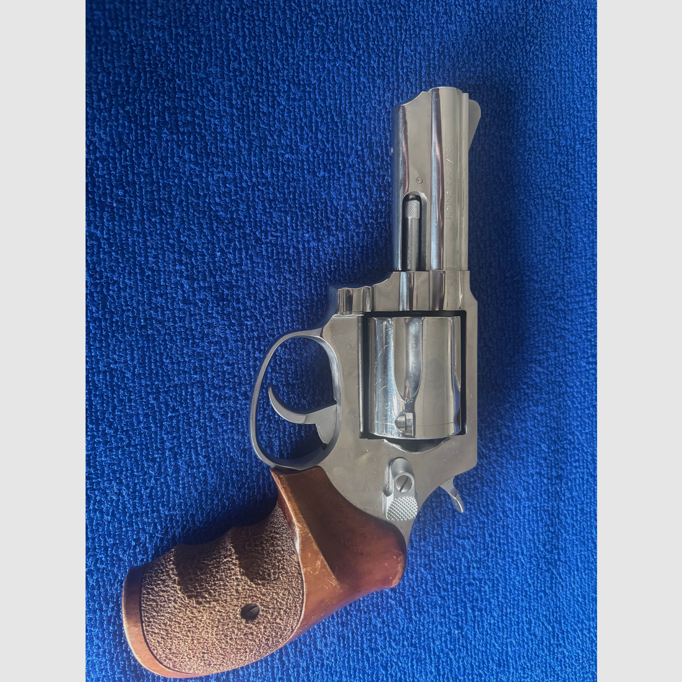 Revolver Taurus 605 Hunters Pal