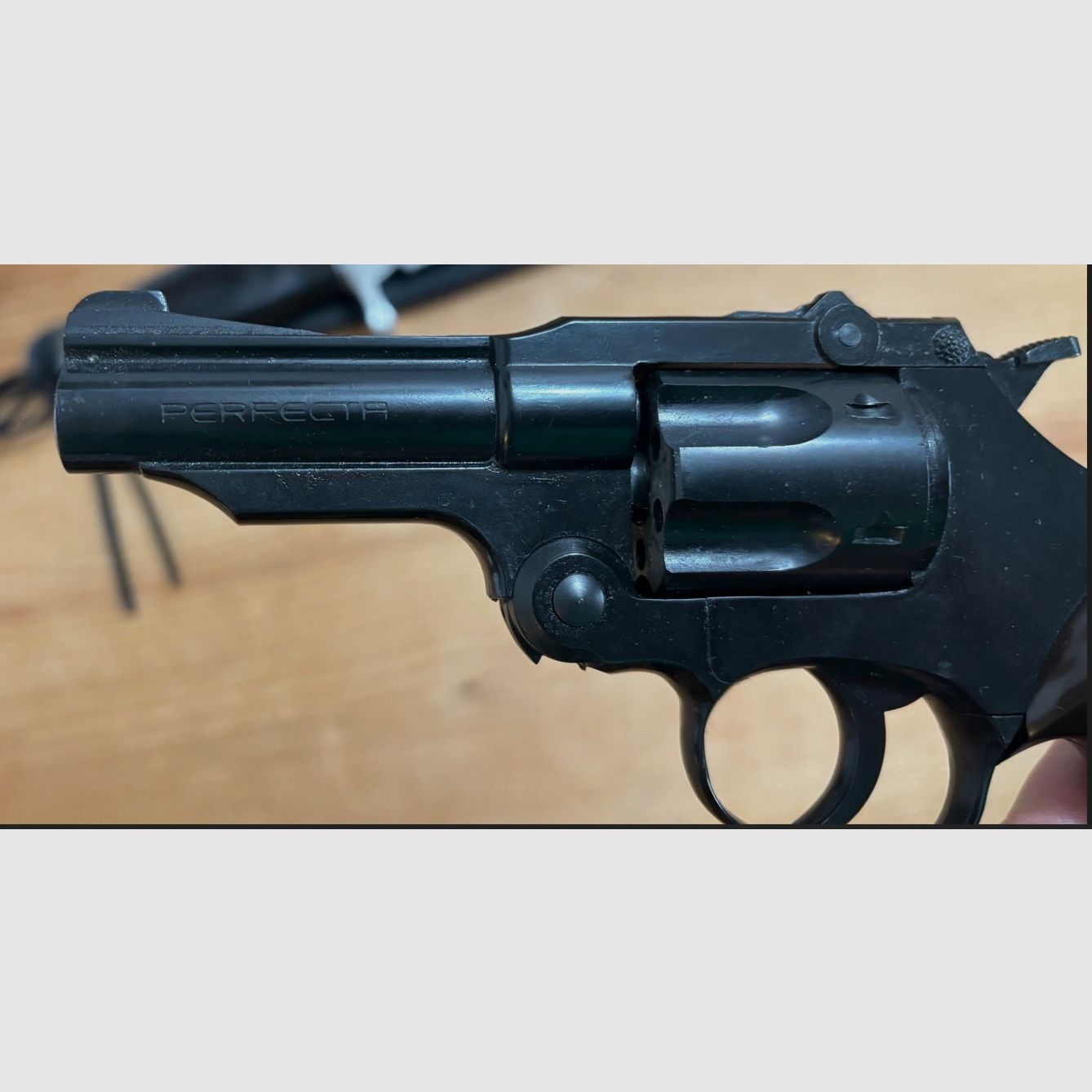 Perfecta Mod. 4/1 Revolver 4mmRF Long Need-free