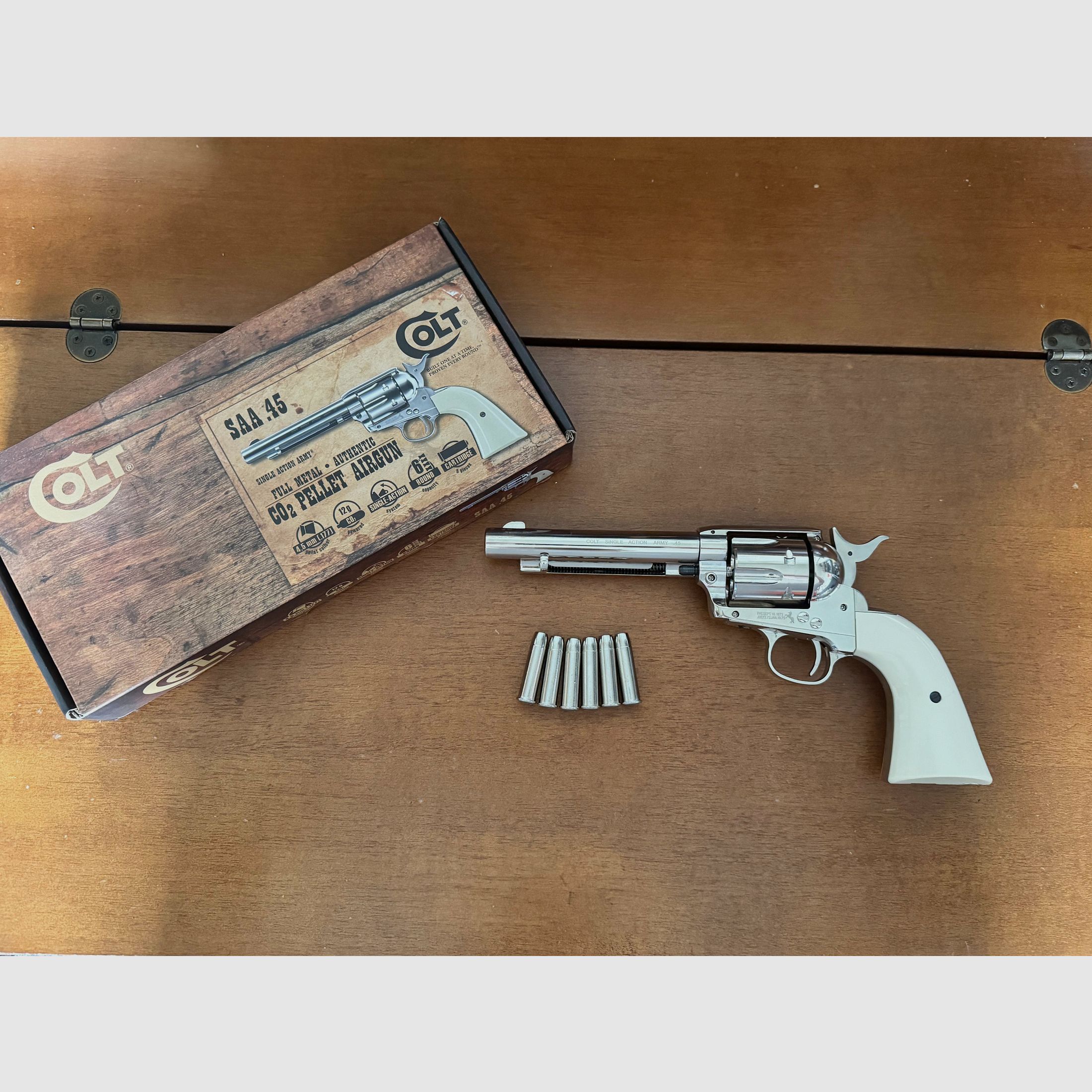 Umarex Legends Colt SAA Single Action Army 4,5mmBB CO2 Nickel Finish