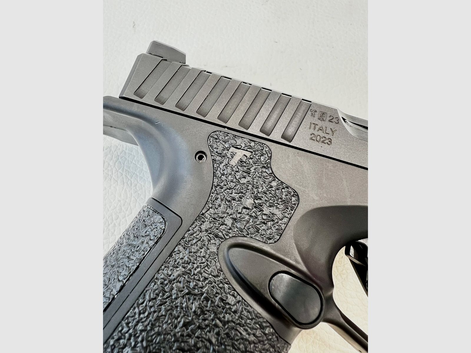 ARCHON FIREARMS TYPE B GOTOWY NA OPTYKĘ – 9X19, zdjęcie 9 z 14