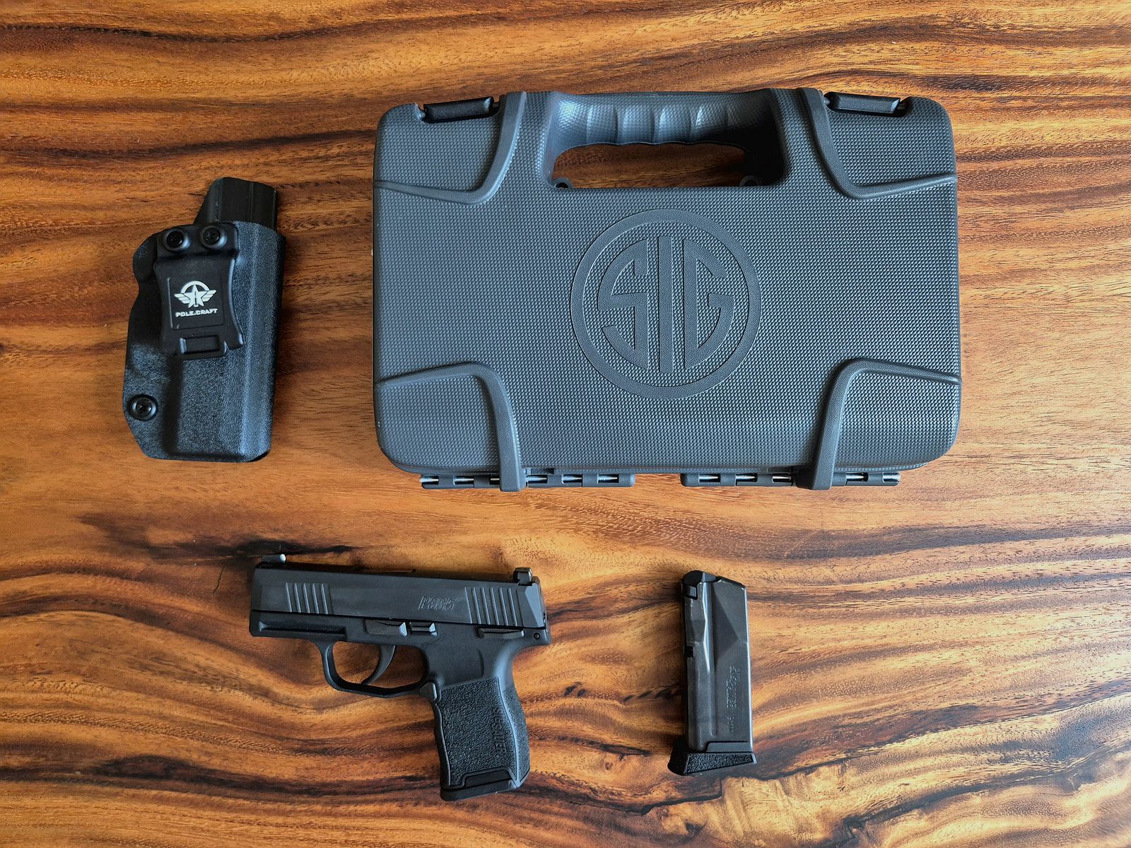 Sig Sauer P365 MS 9mm Luger inkl. POLE.CRAFT-Holster – Neuwertiger Zustand