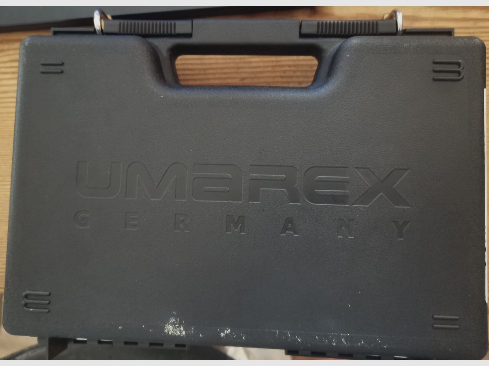 Beretta 92 FS CO2 Pistole im Kaliber 4,5 mm Diabolo in schwarzer Ausführung kaufen