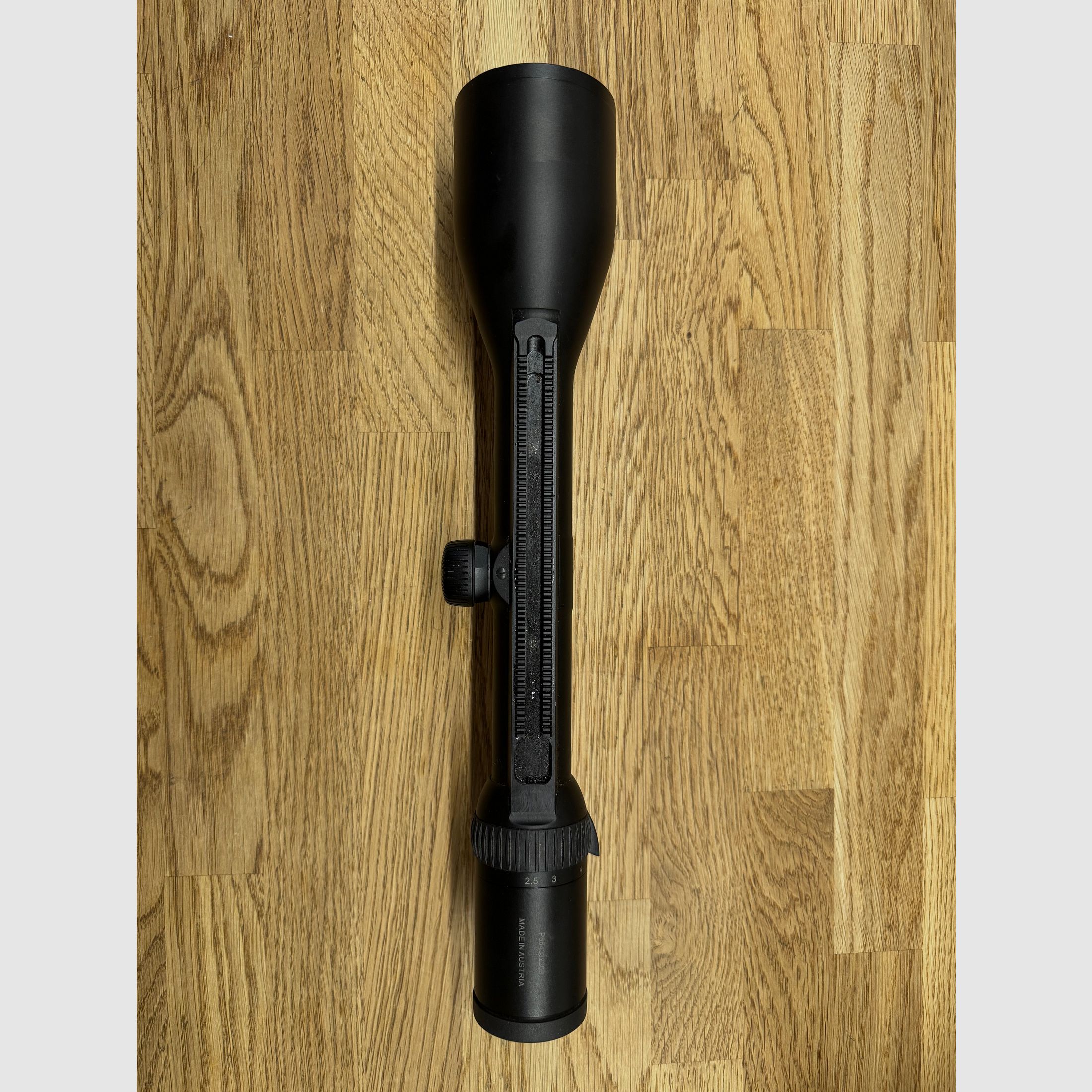 Swarovski Z4i 2,5 - 10 x 56 usado con riel y retícula iluminada