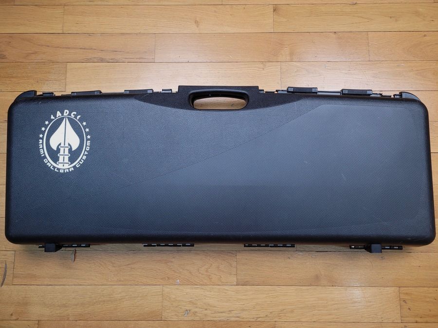 AR 15 Büchse – Marke ADC – Modell M5 Version Custom Plus – Kal. 223 – in Originalkoffer – Custom-Zubehör einschließlich Zielfernrohr – mechanische Visierung UTG – Firefield Reflex-Zielfernrohr – gefrästes Gehäuse – 12,5 Zoll kaltgeschmiedeter Lauf – ideal für Schüsse bis 600m – gebraucht im neuwertigen Zustand, Bild 2 von 35