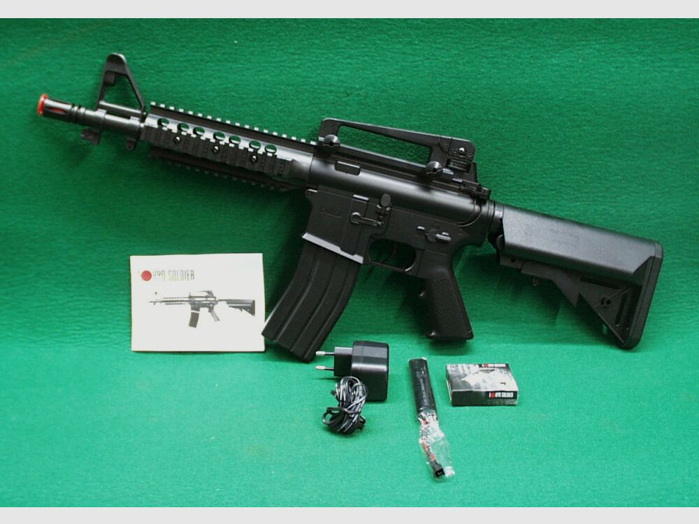 Cybergun S.A. Colt M4 A1 R.I.S.