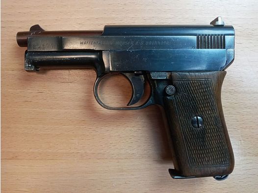 Mauser M 1910 de nueve disparos