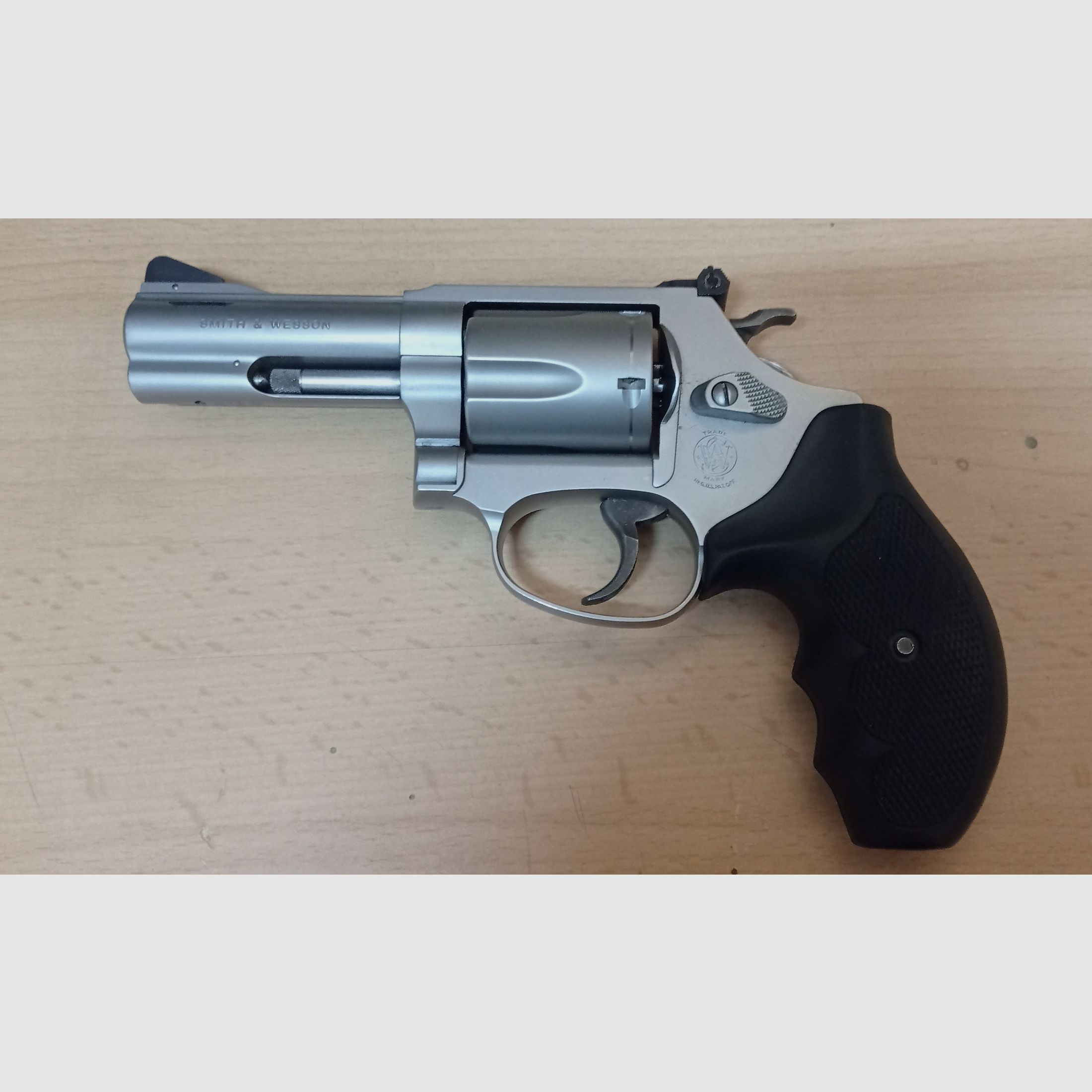 Smith and Wesson Model 601 .357 Mag