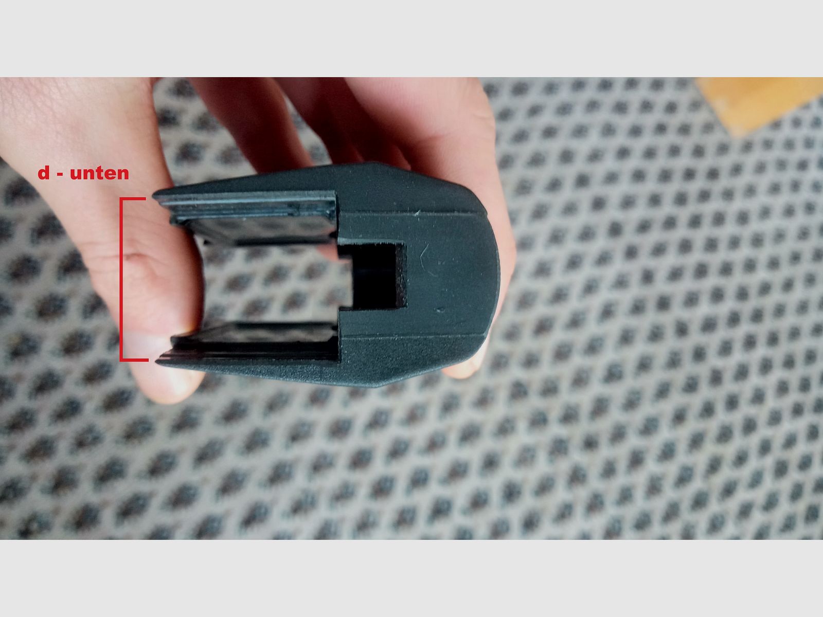 Makarov PMM Polymeer Grip / Gripplaat voor Russisch 12 schots Hi-Cap magazijn ook geschikt voor Baikal Co2