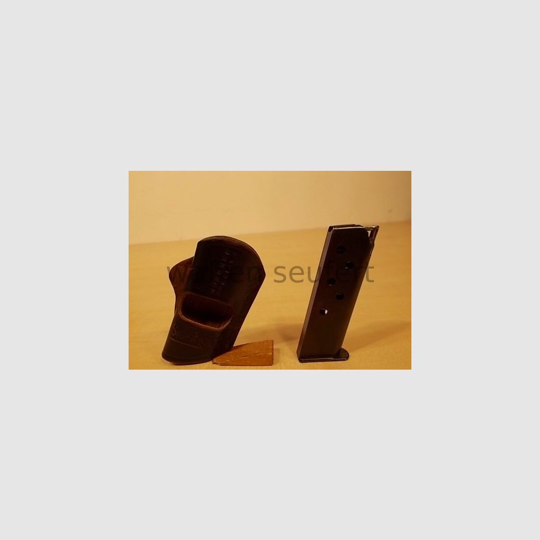 Walther PPK Magazin .9mmkurz mit HUEBNER Gürtelholster