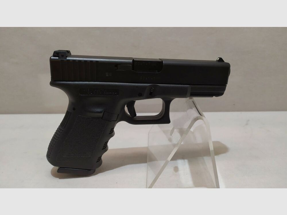 Glock 19