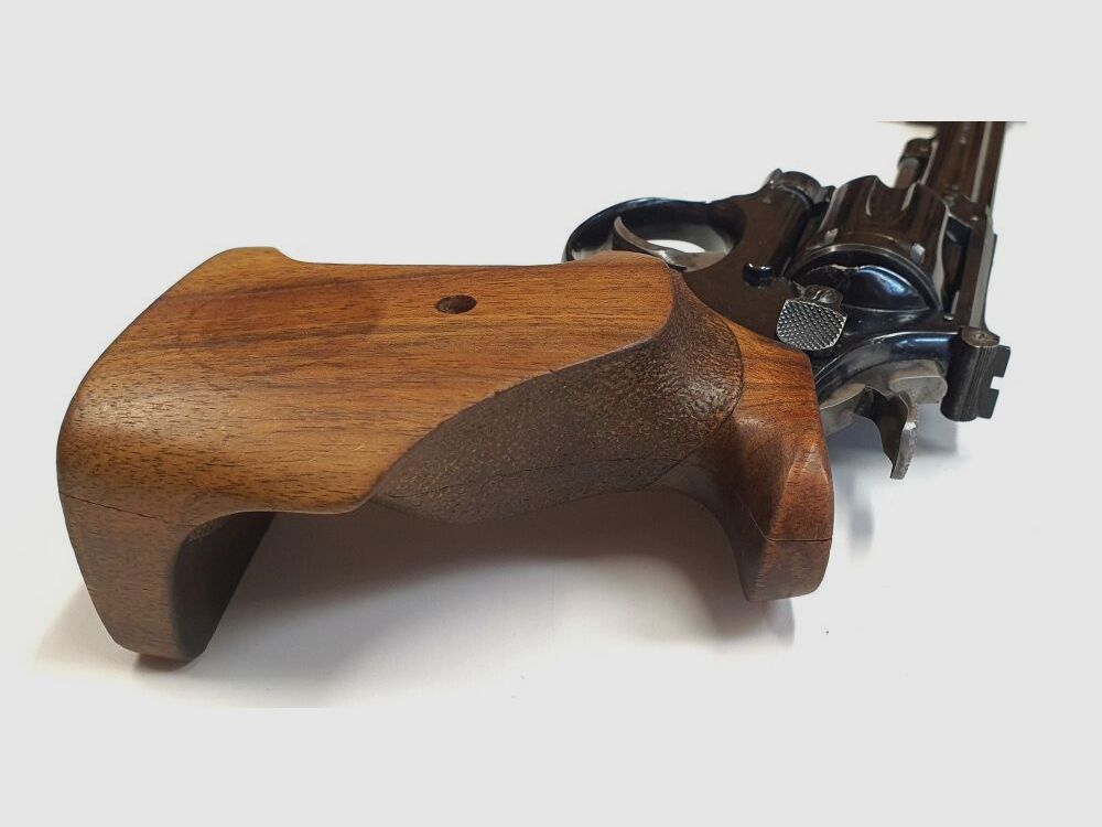 Smith & Wesson 17-3