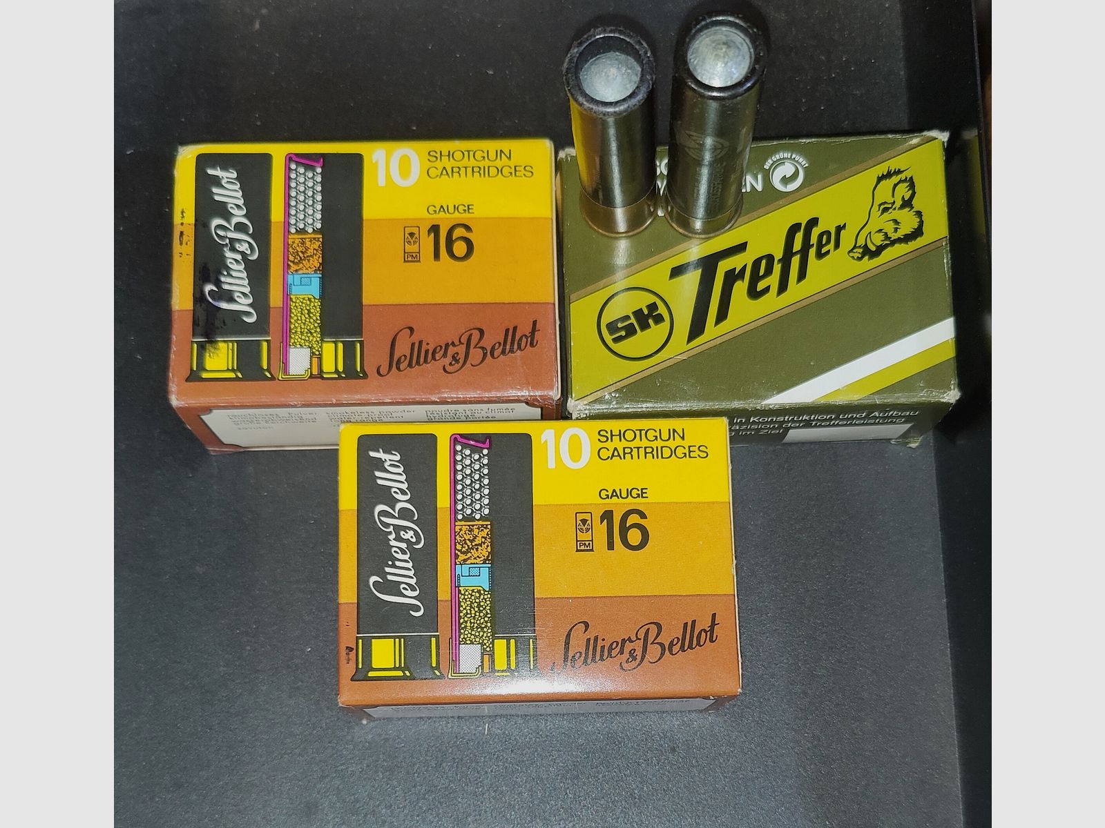 20 Schrotpatronen 16/67.5 Sellier&Belliot 3.5mm / 12 x Flintenlaufgeschoss  16/70 Treffer Schönebeck 