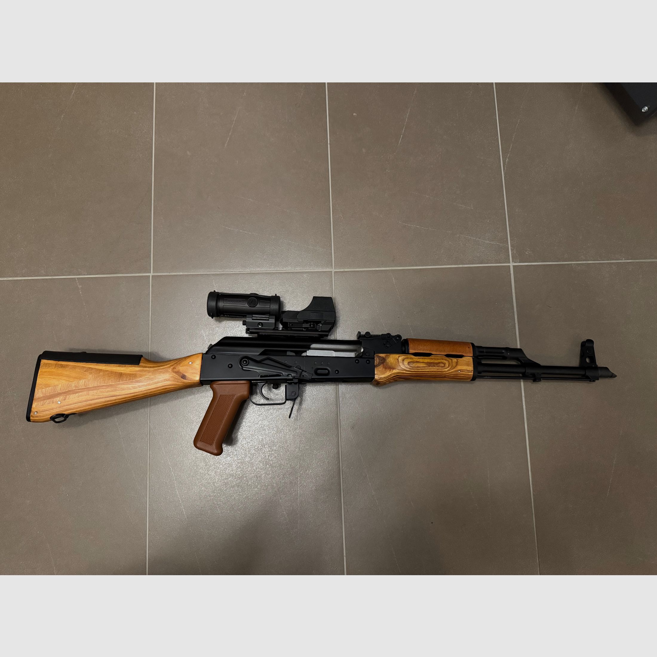 WBP Jack Holz Cal. 7,62×39 Original Ak47 Kaliber ohne Optik ca 250 Schuss