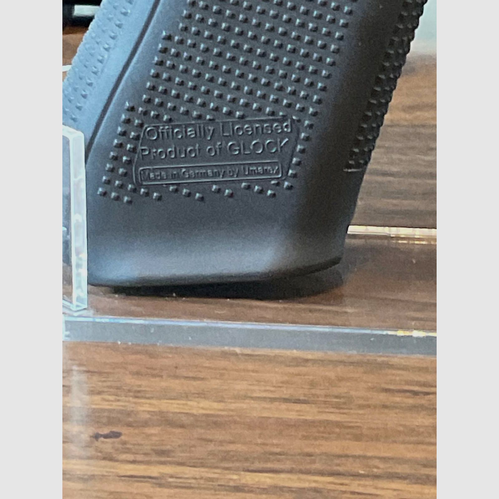 Glock 17 Gen5 blank firing pistol 9mm P.A.K. – Like new in full set