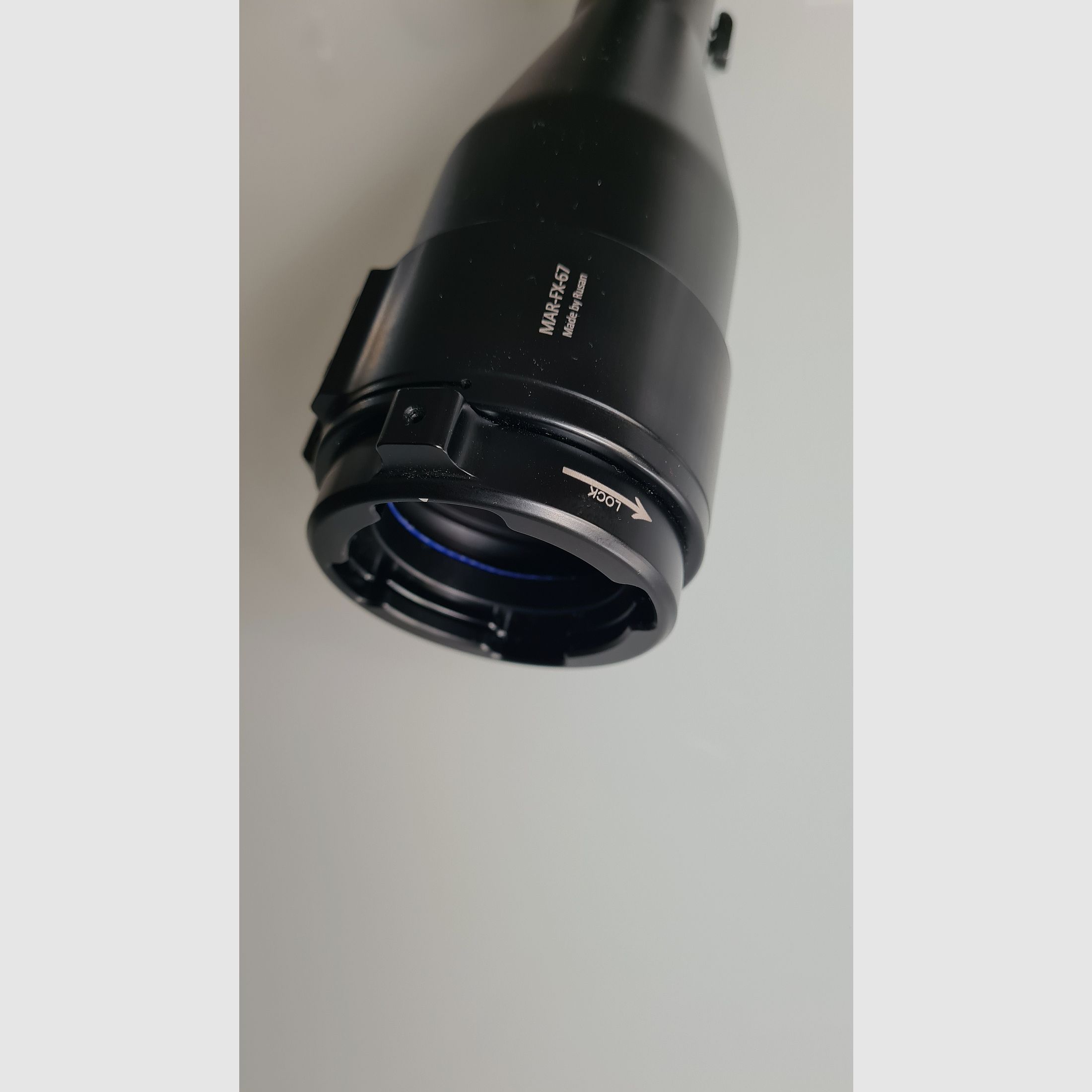 ZEISS Zielfernrohr V8 4,8-35x60 ASV mit Schiene und Rusan Modular FIX Klemmadapter (VB)