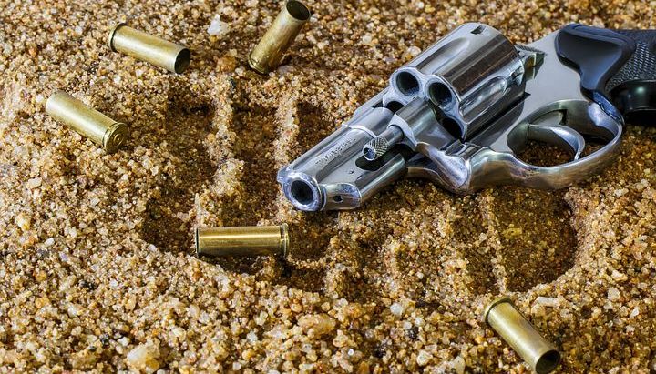 Nouvelle stricte du droit des armes ?