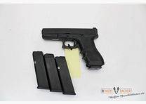 Pistola Glock 17 Cal 9 Para con 4 cargadores