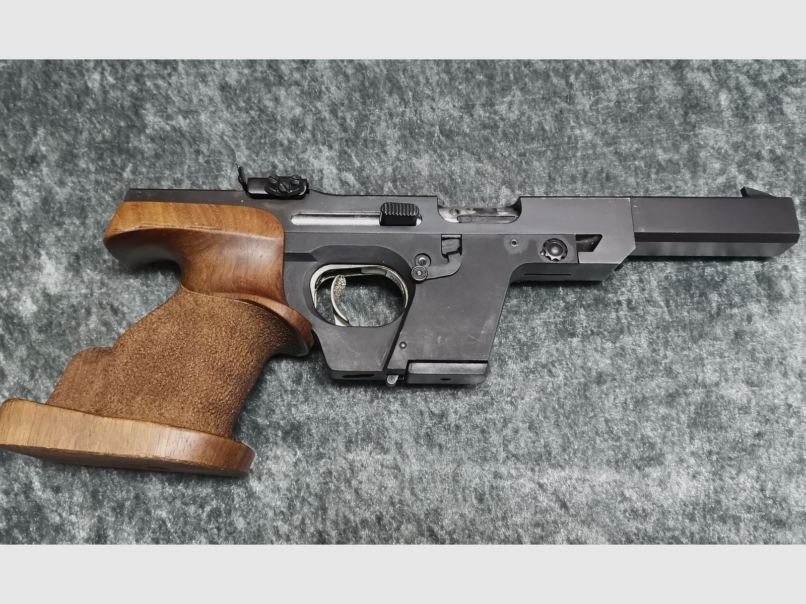 Walther GSP Sportpistole Formgriff für kleine Hände .22lfb Matchpistole