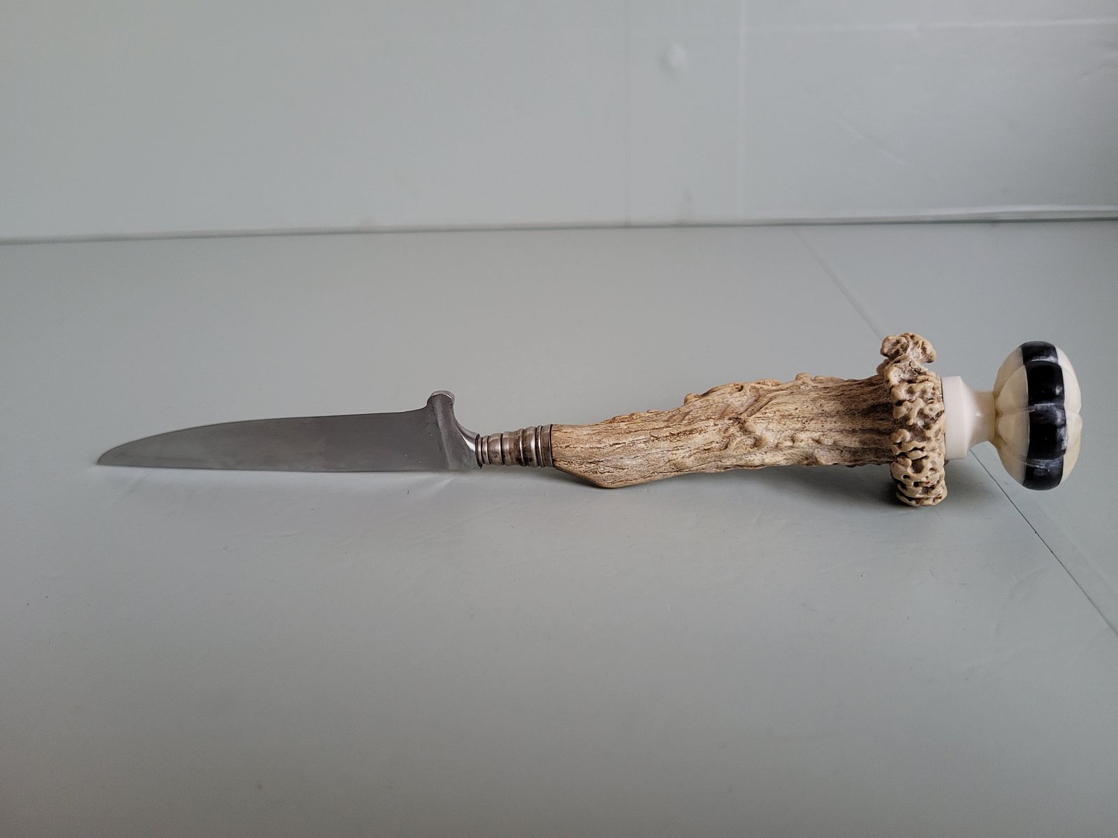 Cuchillo de caza antiguo . A. Küllenberg Solingen GR- años 1925 - Mango de cuerno de ciervo