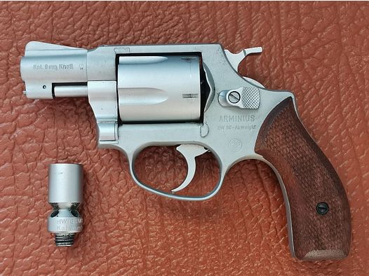 Rewolwer alarmowy Arminius HW 88 kal. 9 mm Knall