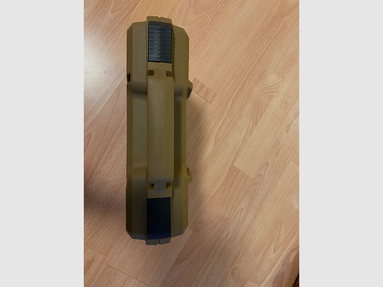 CO2 air pistol Legends P08, image 6 of 7