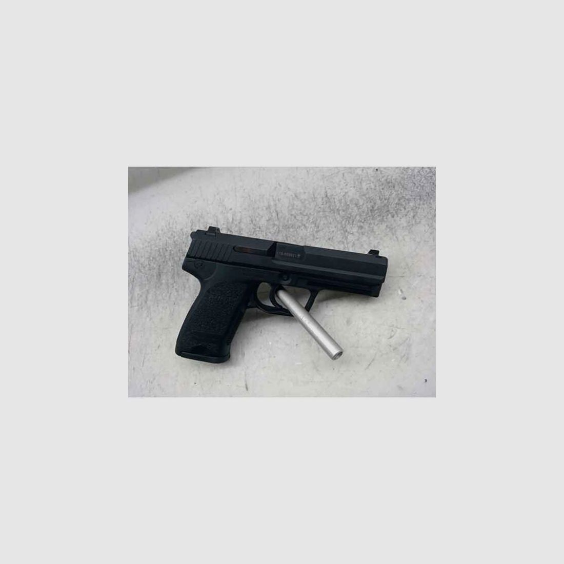 Pistole Heckler & Koch USP P8 im Kaliber 9mm Luger gebraucht