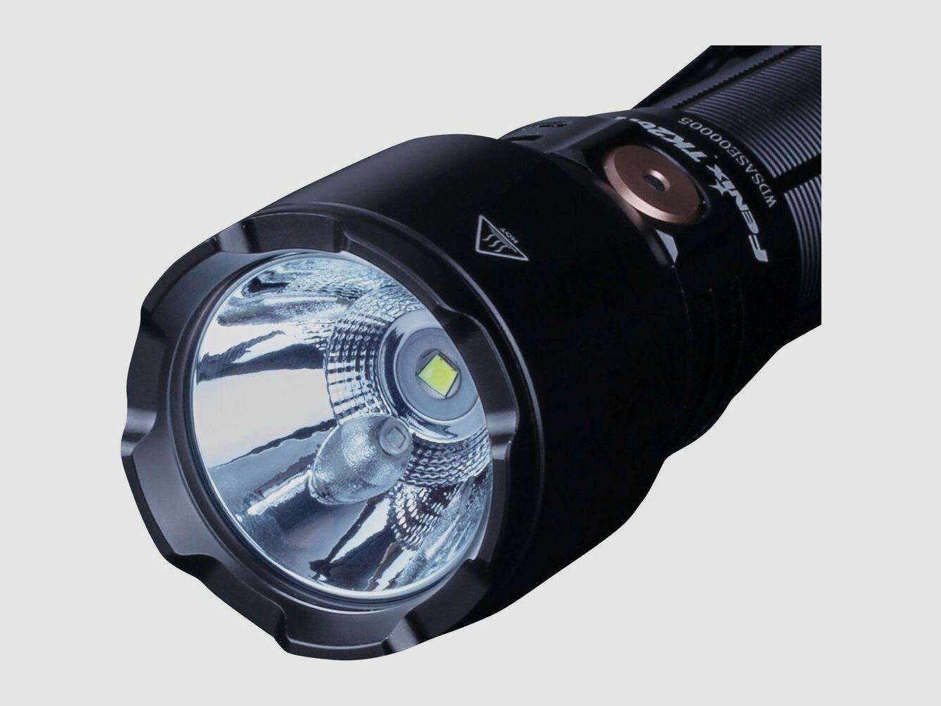 Fenix Lampe TK26 R