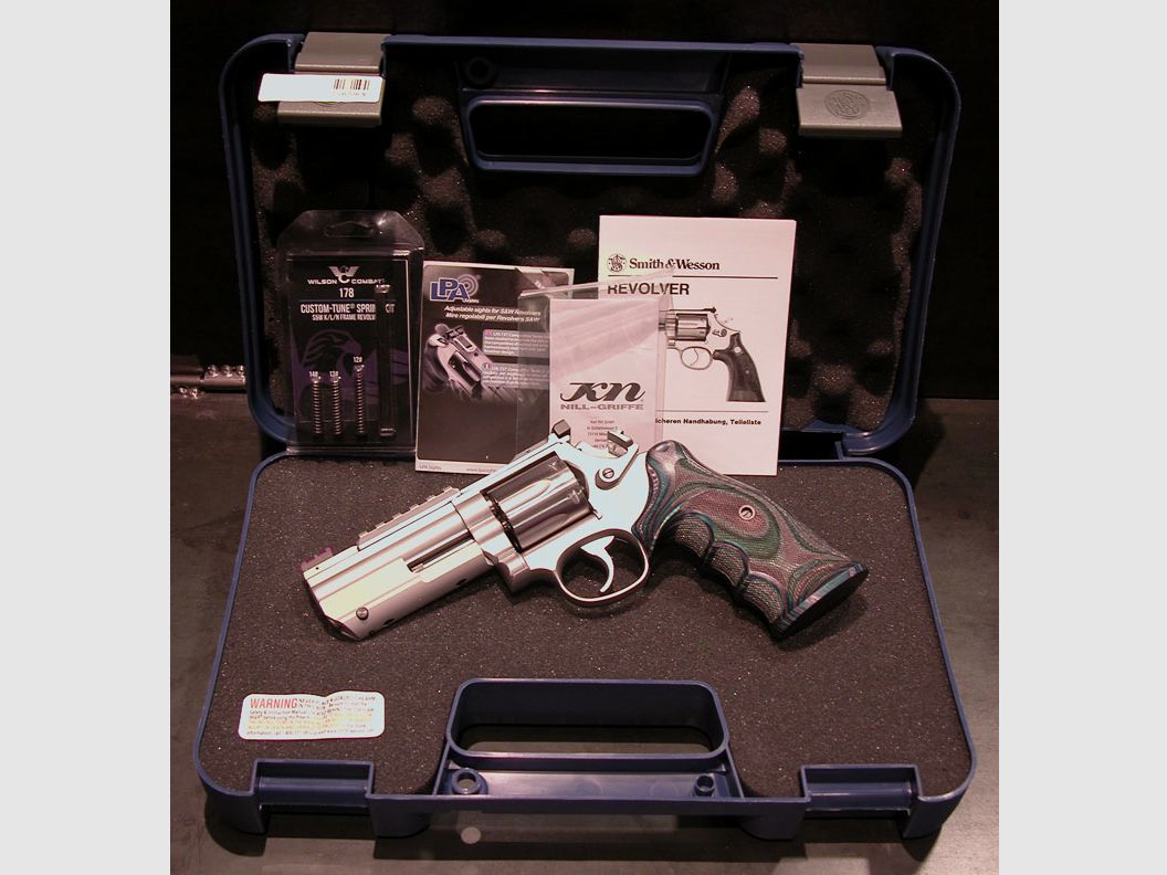 CUSTOM COMBAT -SILVER- S&W 686 4" inch 357 Magnum