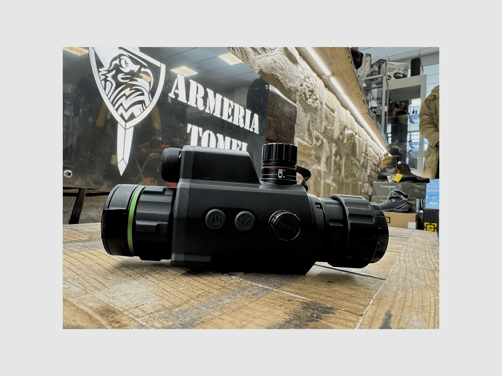 USATO – HIKMICRO – CHEETAH Digital Night vision Monocular CLIP-ON Torcia 850nm con Reticolo, immagine 2 di 4