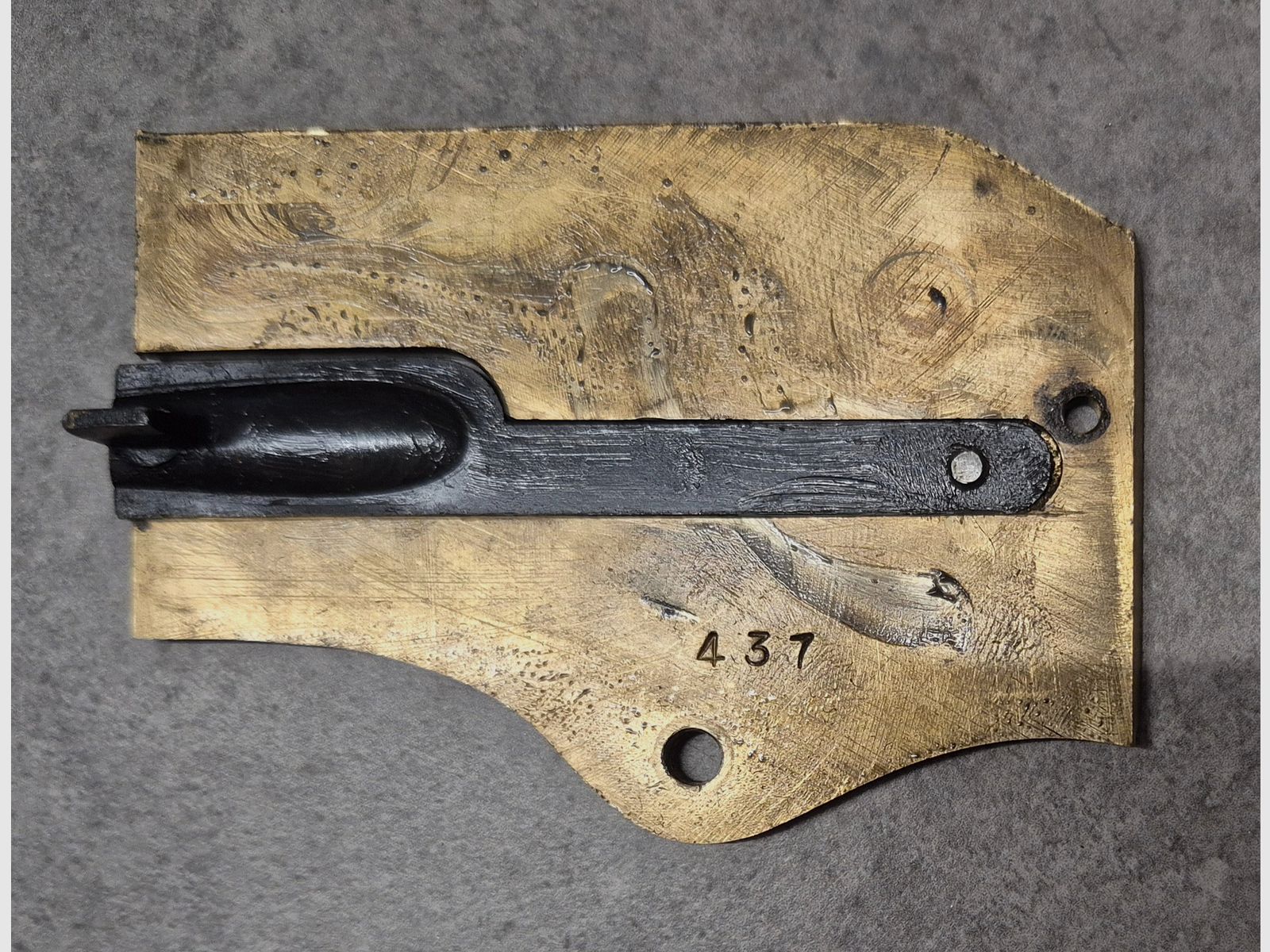 Uberti 1866 Yellow Boy Carbine .38 Sp. (mfg. 1972) – VISUALLY TOP / PURE PARTS DONOR! (Defective)