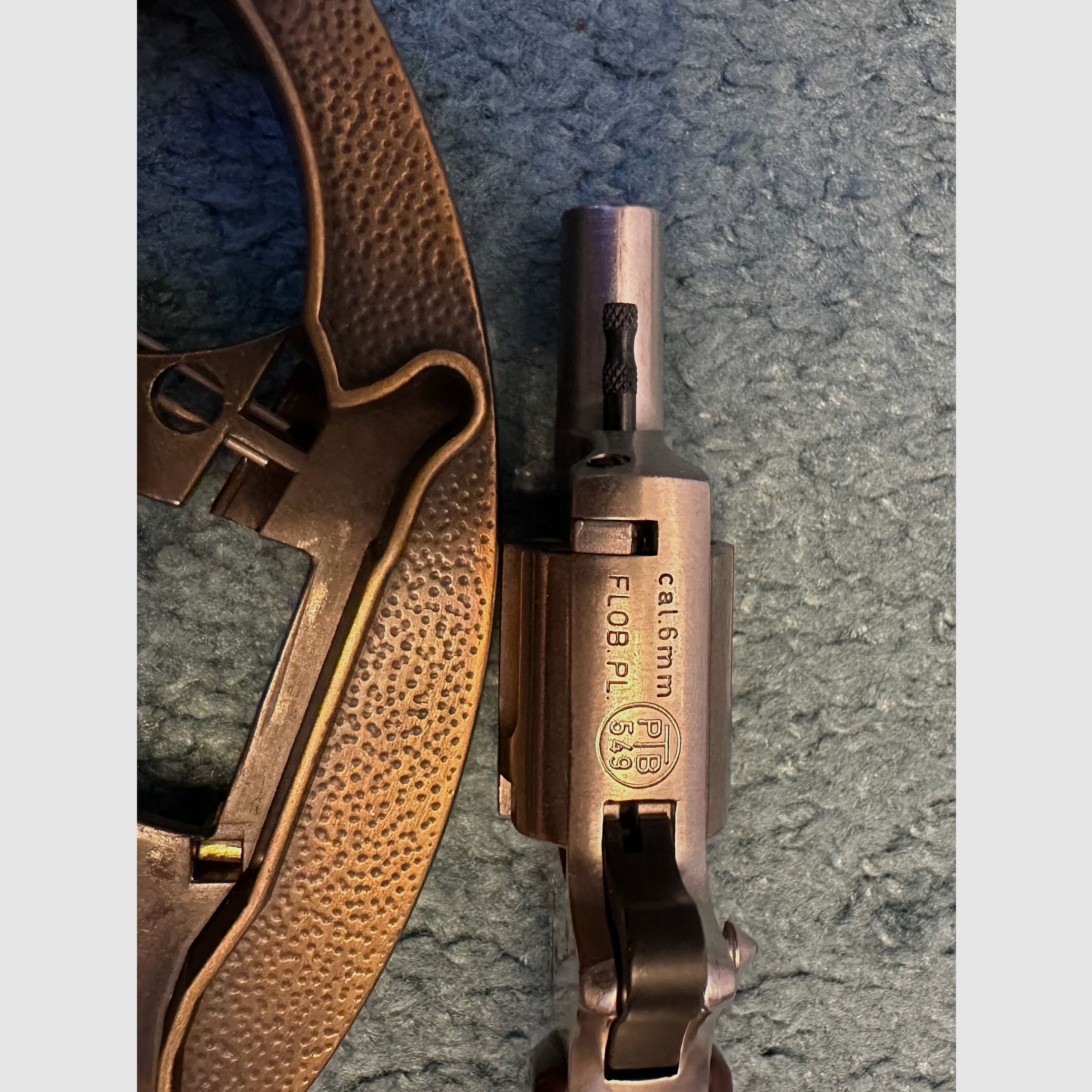 Röhm Little Joe mit Gürtelschnalle 6mm Flob 