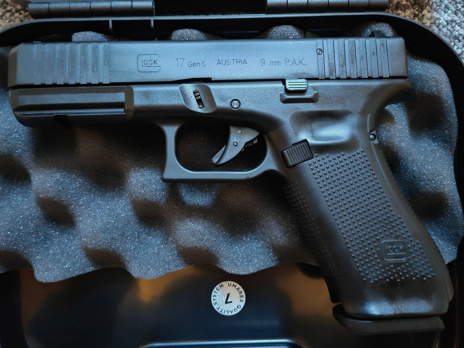 GLOCK 17 Gen 5 SV | 9mm P.A.K. Schreckschuss | PtB: 1068 | NEU & OVP