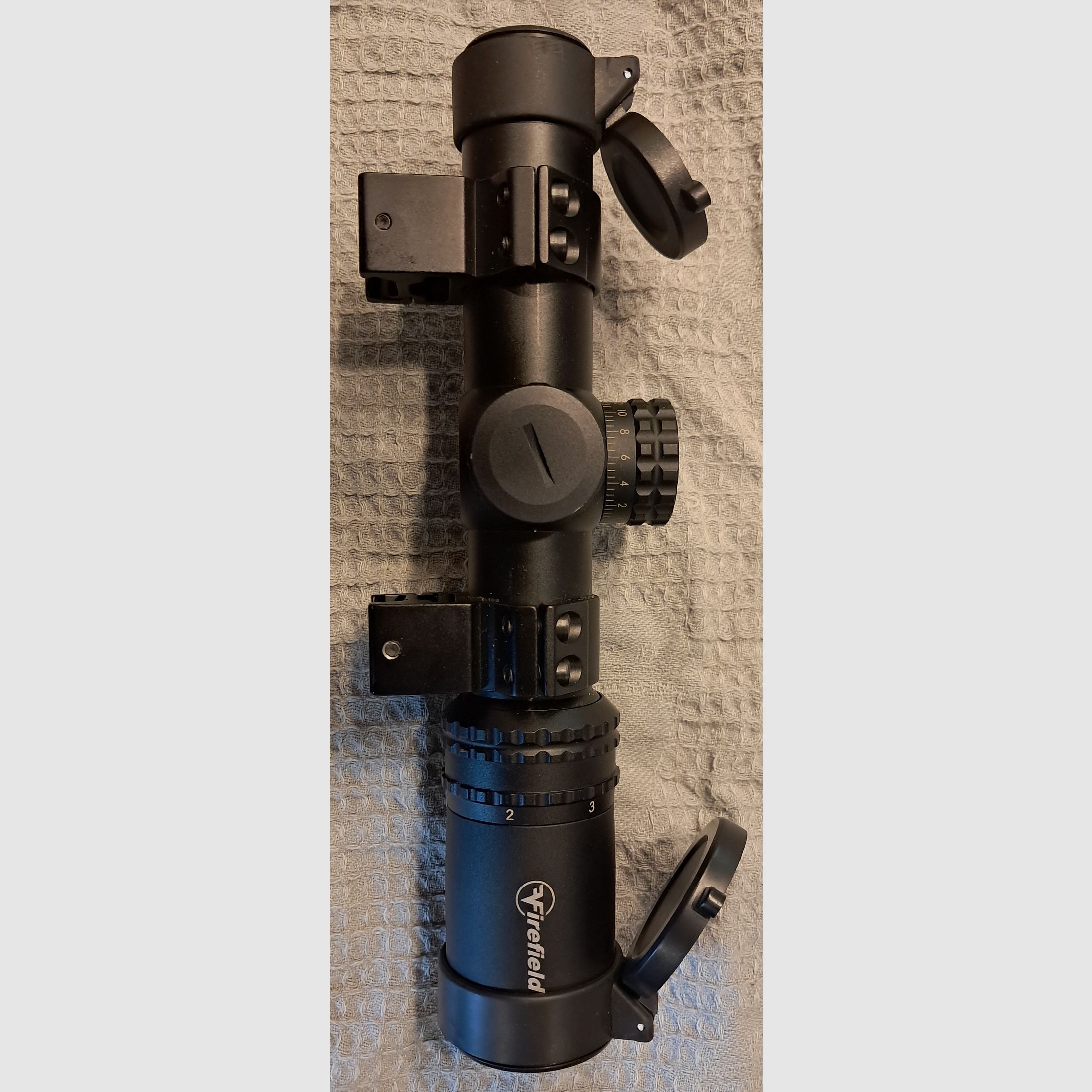 Firefield Rapidstrike 1-4x24 scope Táctico/Tactical