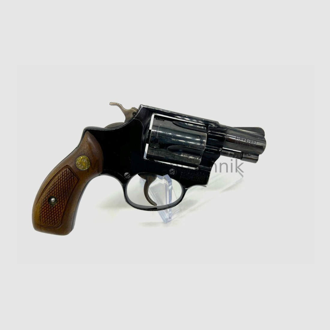 Revolver Smith & Wesson Model 37 Airweight 2"	 .38Special