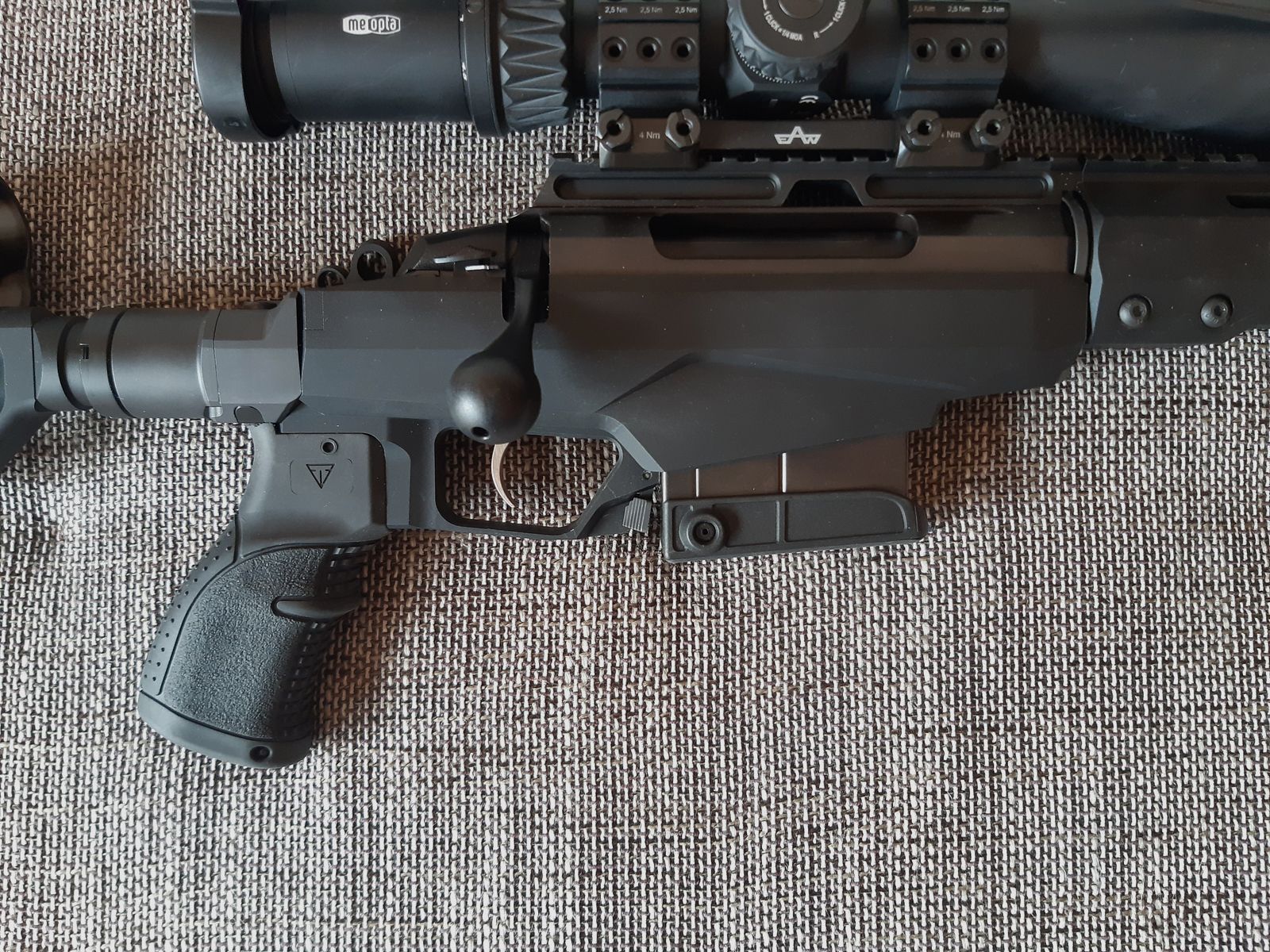 Tikka t3x Tact a1, 61 cm, Meopta Optika6 4,5-27×50 RD SFP BDC3