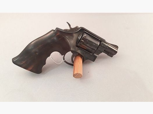Smith & Wesson used weapon model 10-7