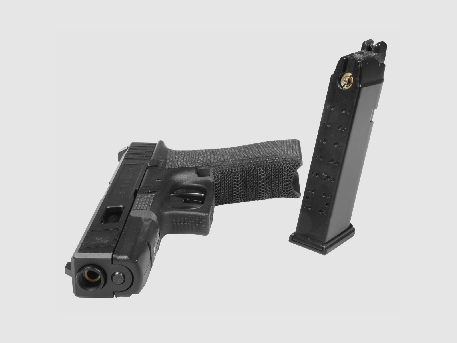 P02 GBB Airsoft Pistole in Schwarz | Delta Armory