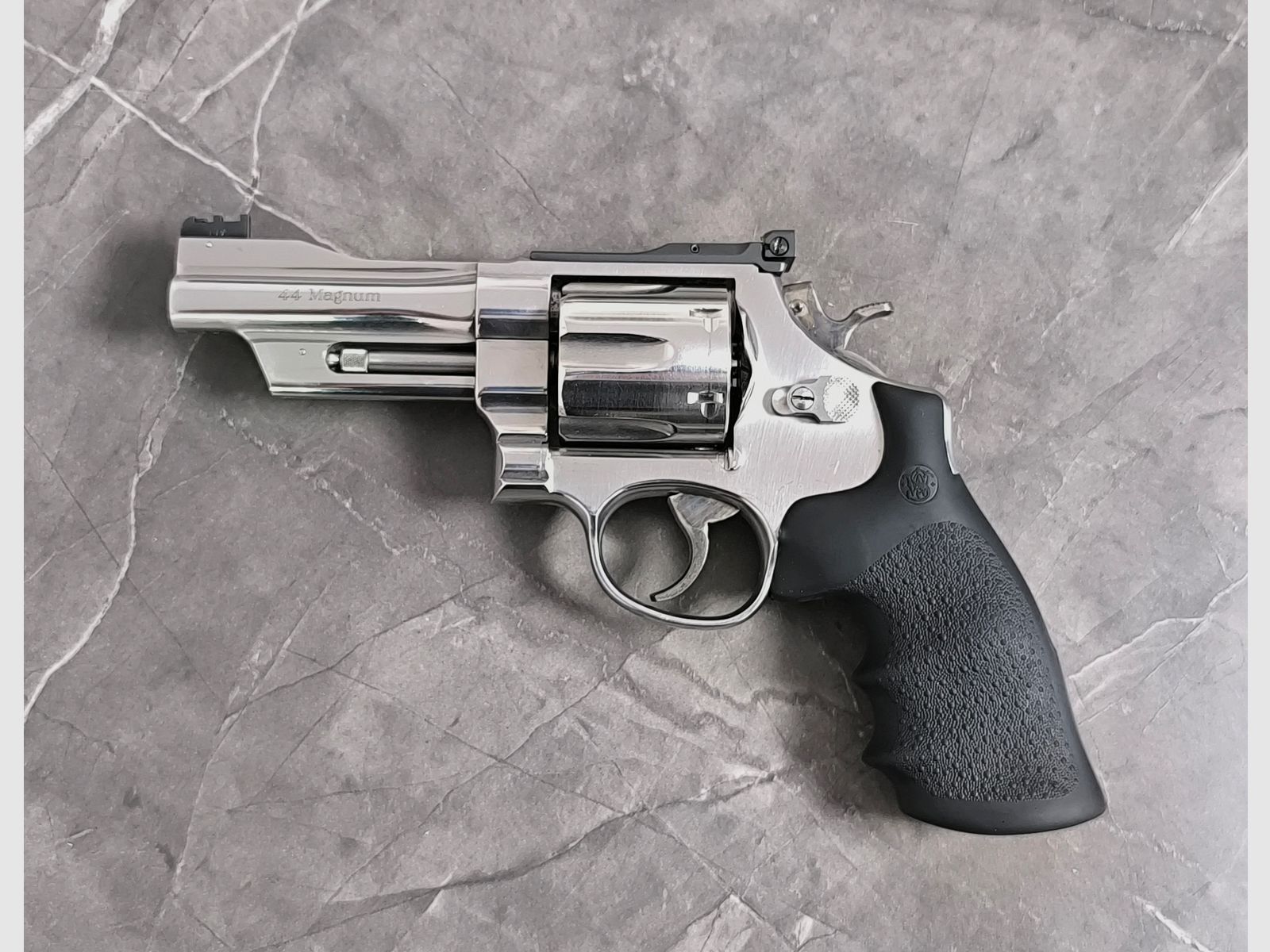 Smith and Wesson 629 4 44 er Magnum inkl. Zubehör 