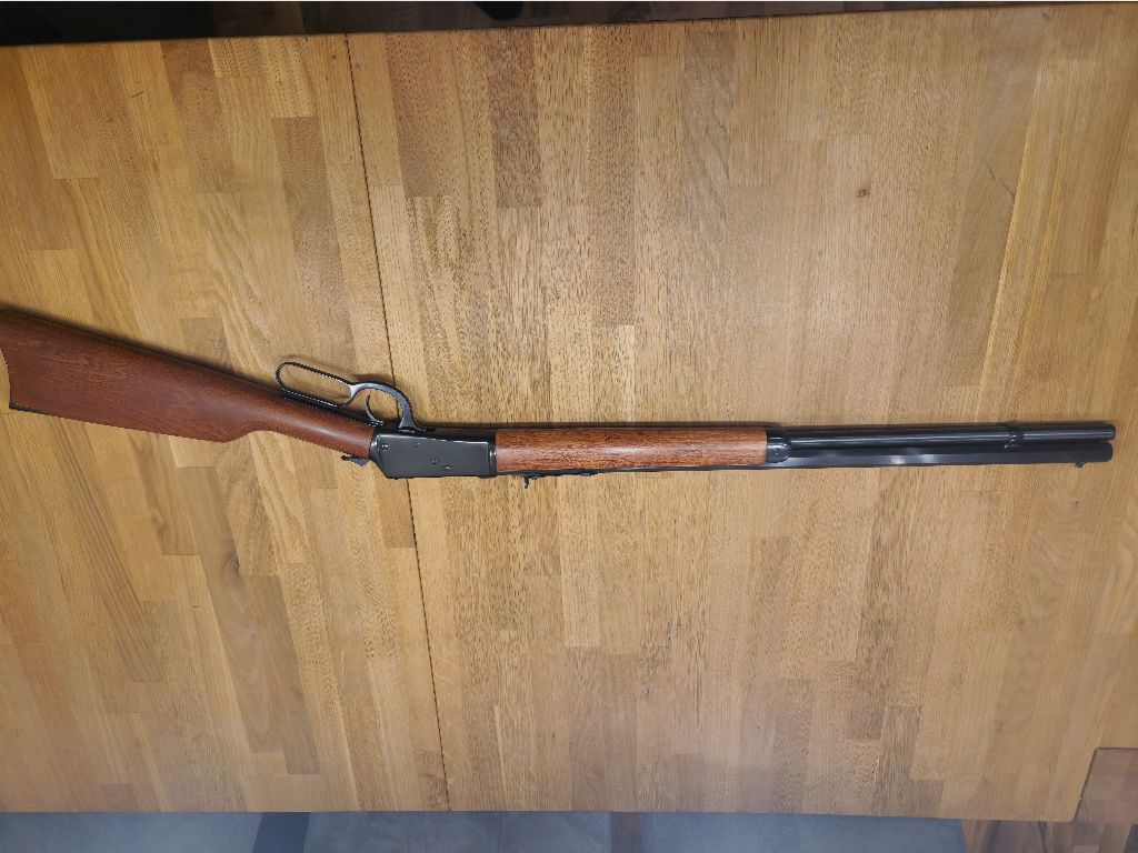 Rossi Puma Octagonaal .44 Magnum 