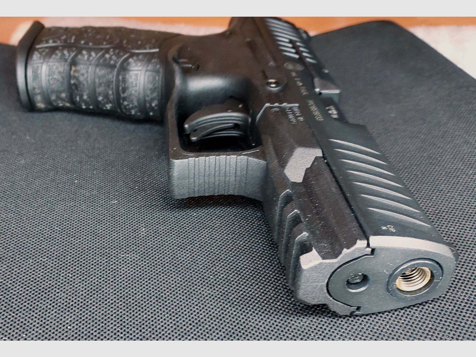 Walther PPQ M2 Schreckschuss Pistool 9mm P.A.K. zwart (PTB 958)