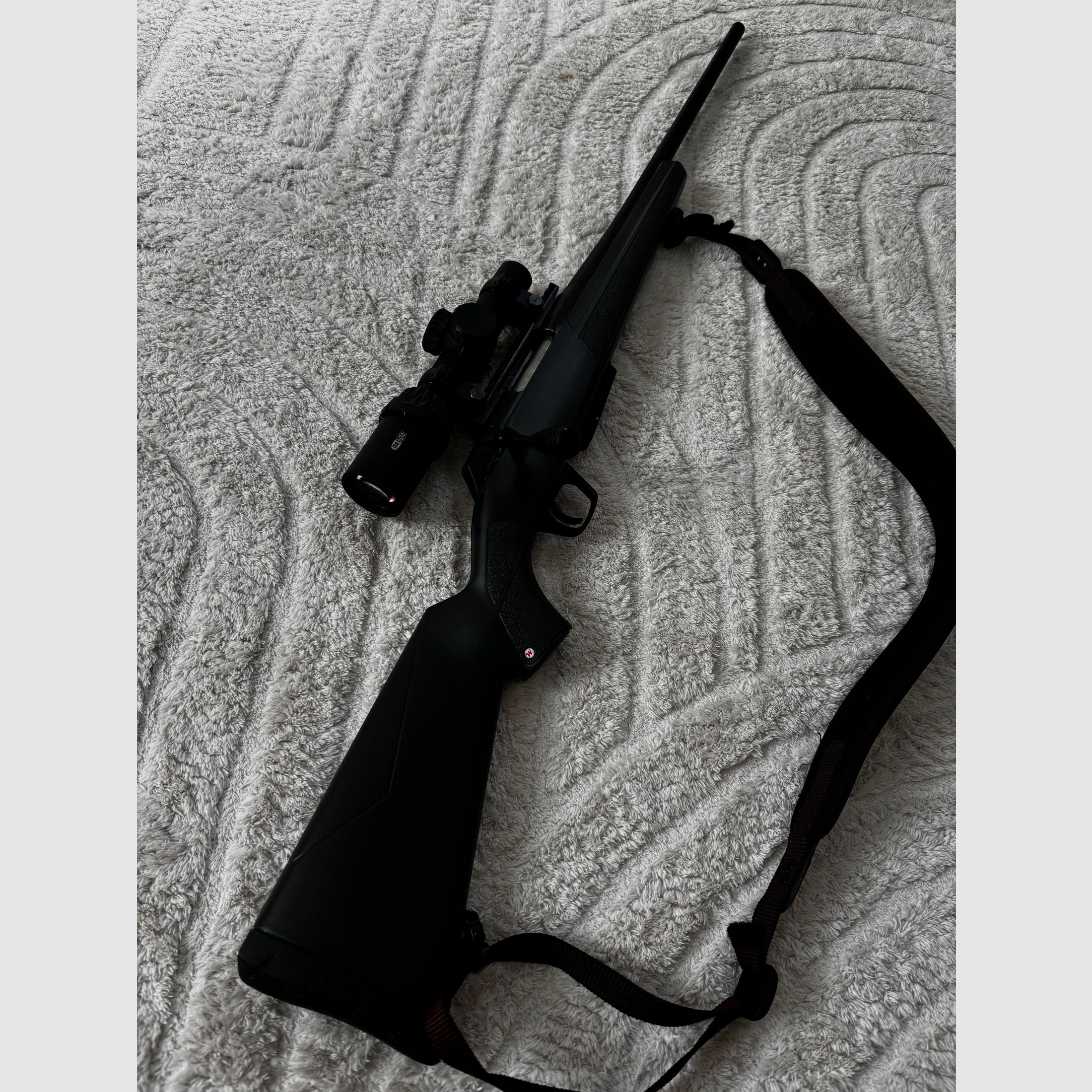 Winchester Repetierbüchse XPR Stealth.308 mit Meopta Zielfernrohr Optika6 1–6x24 RD SFP