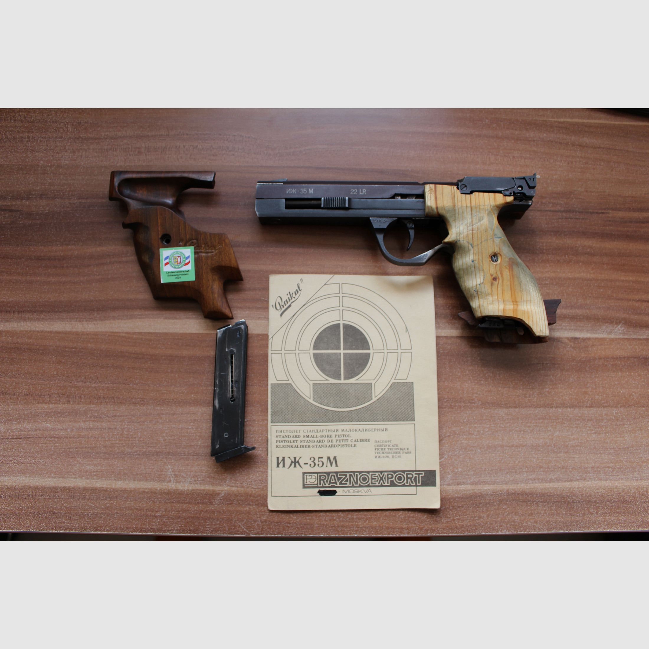 Verkoop halfautomatisch pistool CZ-Shadow Line II.