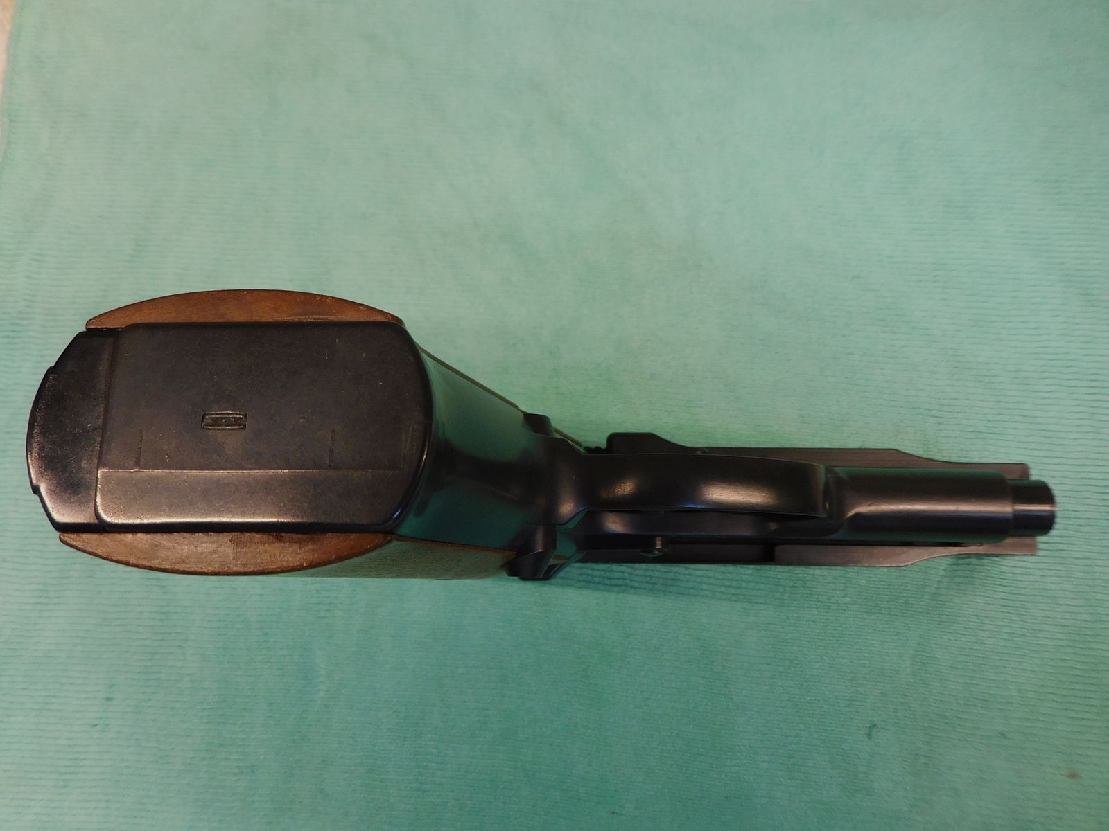 Weihrauch HW 94 Pistolet alarmowy Kal. 9 mm naboje z brzegiem z akcesoriami