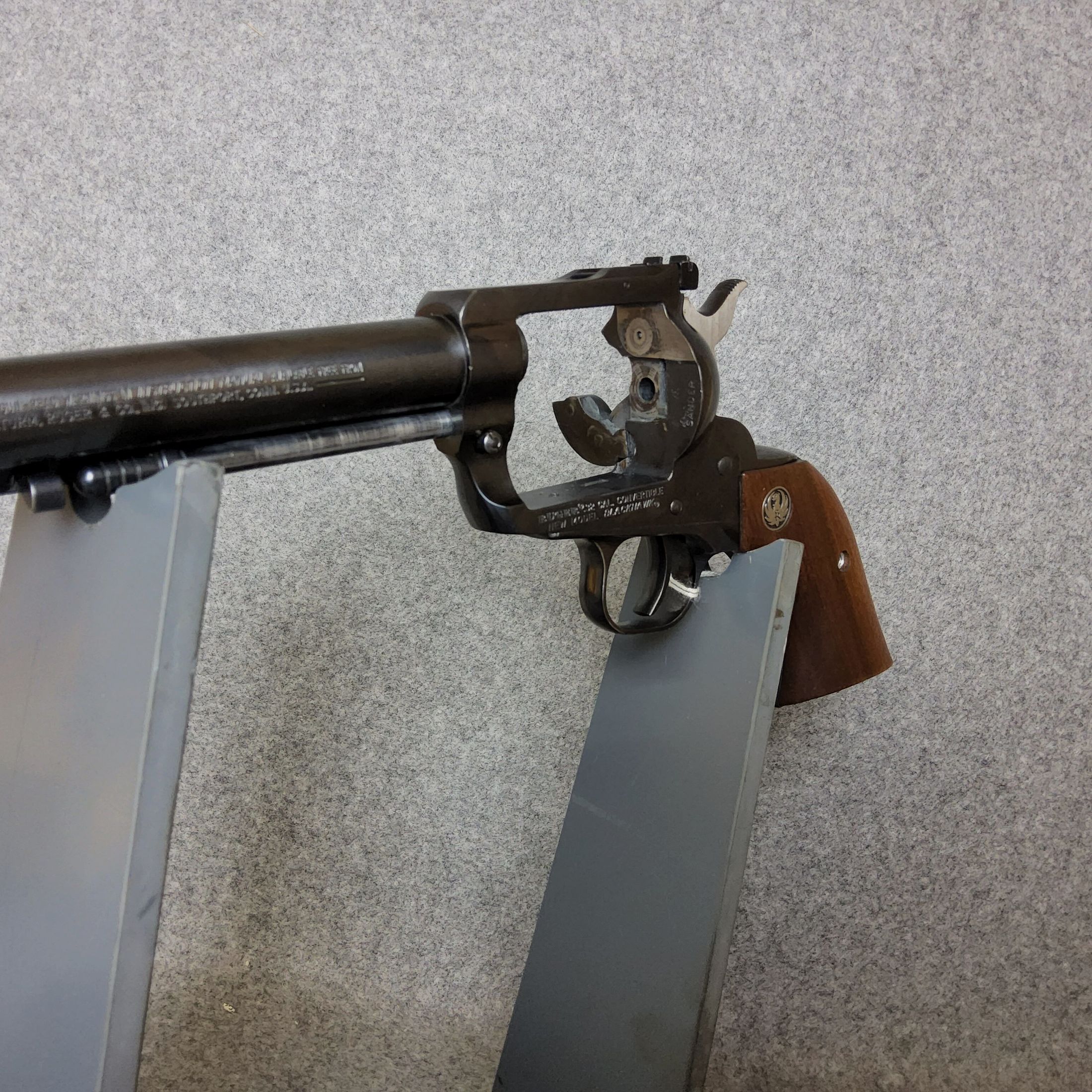 Ruger Black Hawk nowy model - bęben wymienny 32 H&R Mag.