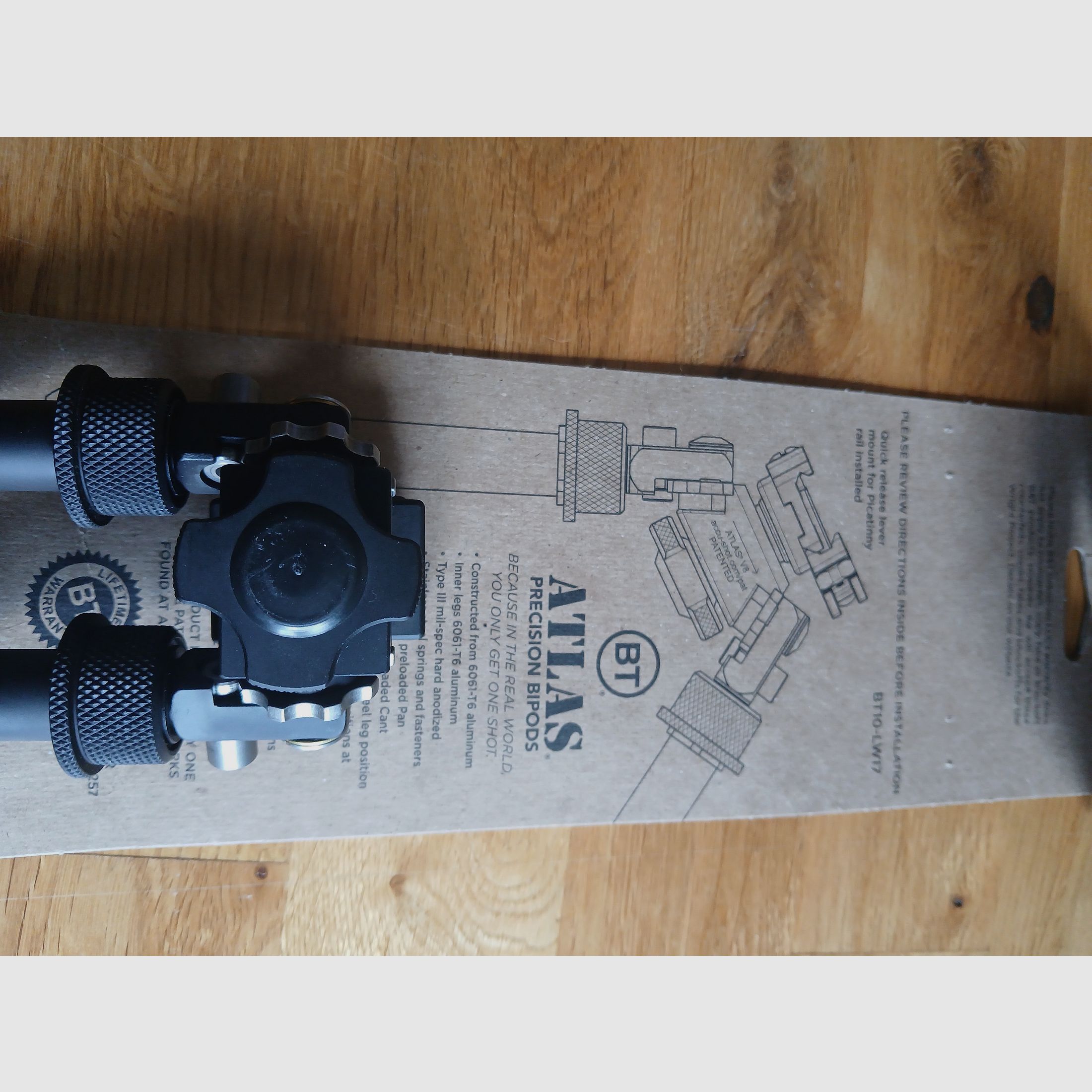 B&T V8 Atlas Bipod BT 10 LW 17 with quick release