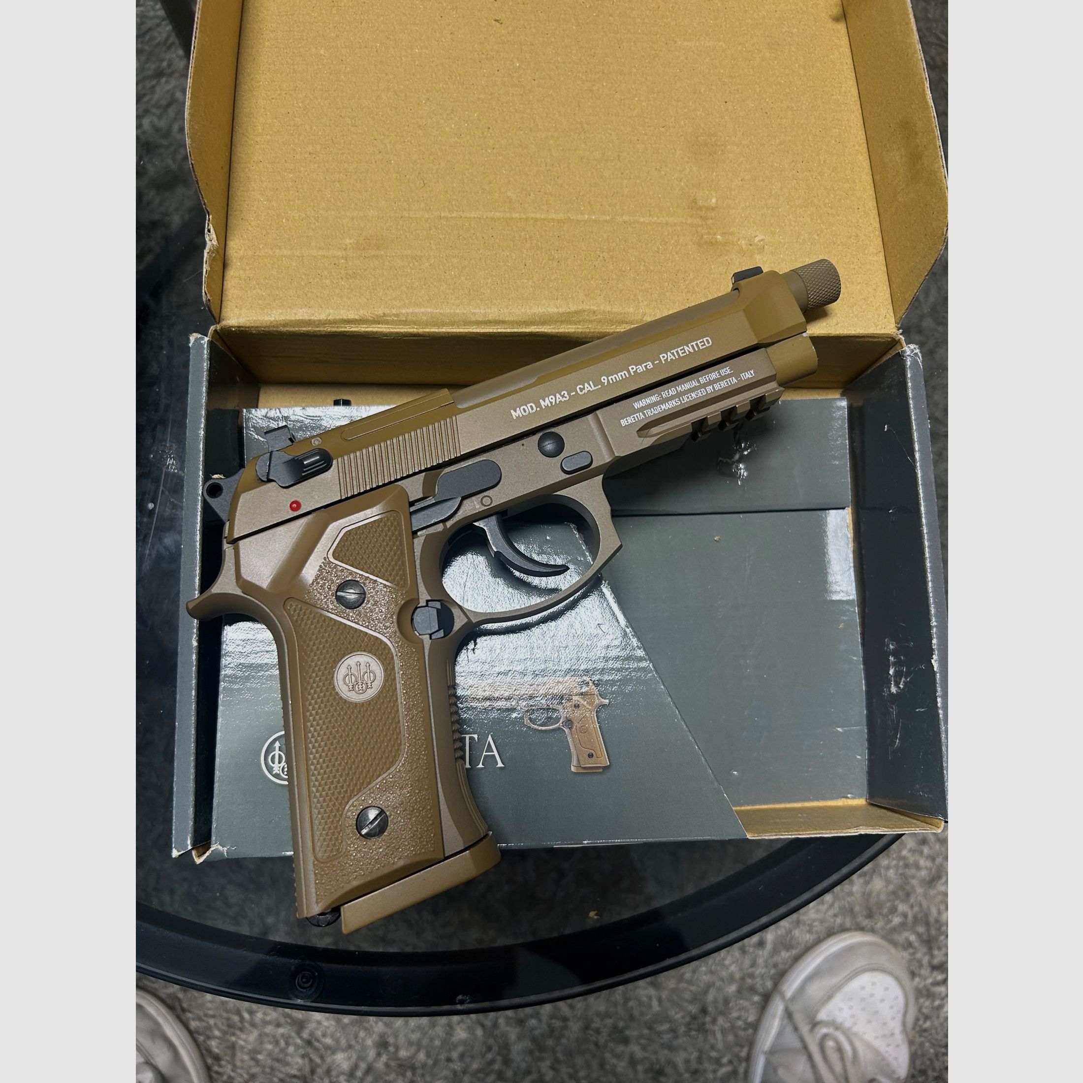 Beretta M9 A3 CO2 Luftpistole Kal. 4,5 mm BB FDE, Bild 2 von 5