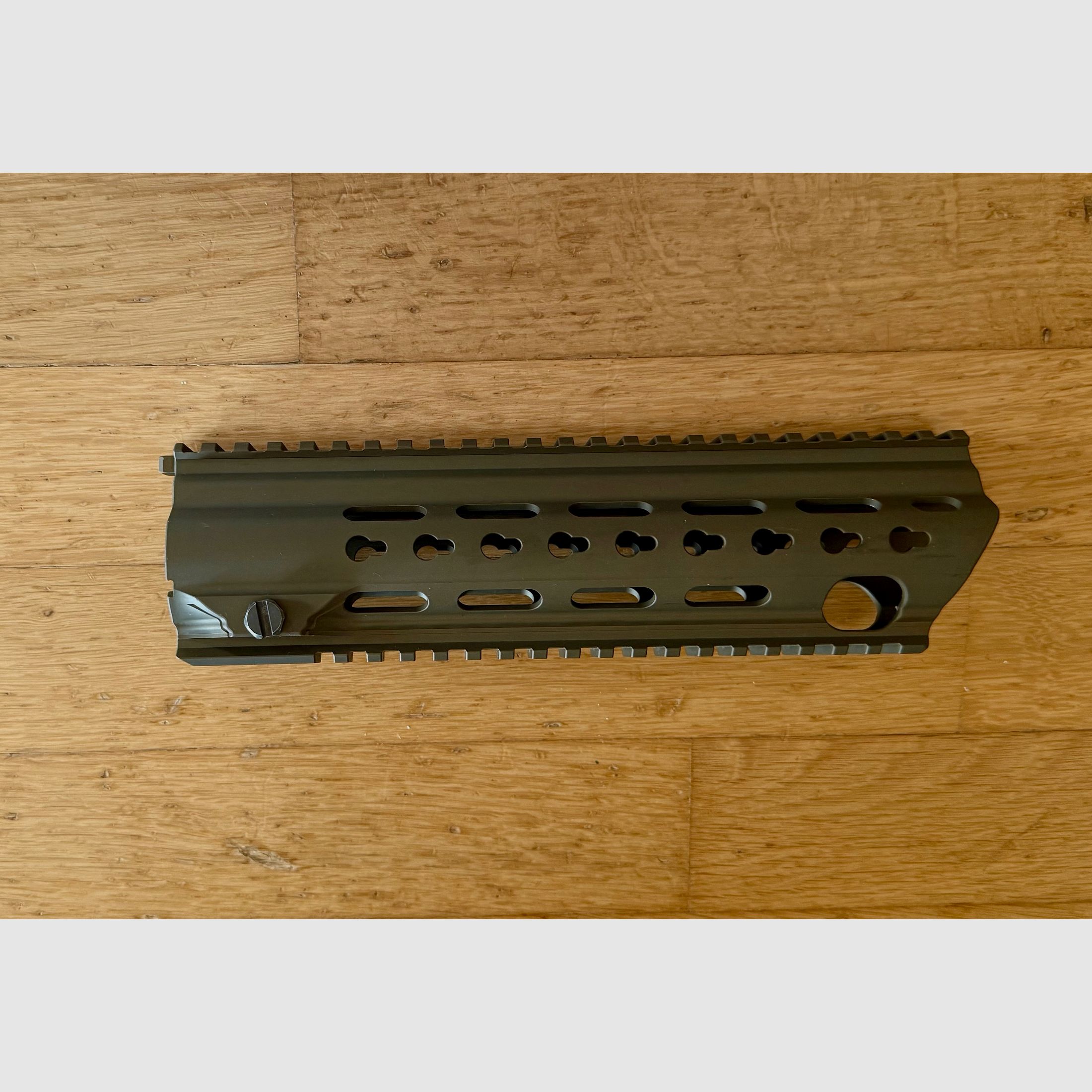 Original H&K handguard per MR223, slimline, per 16.5" pollici, in RAL8000, immagine 2 di 3