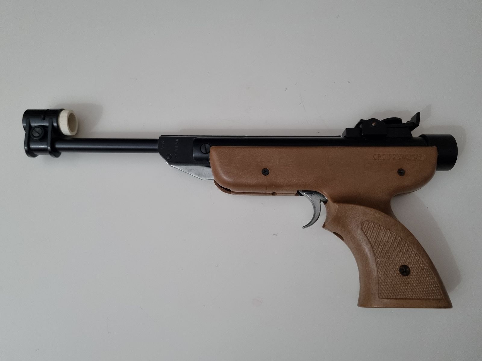 Luftpistole Umarex RO 72 Bullseye