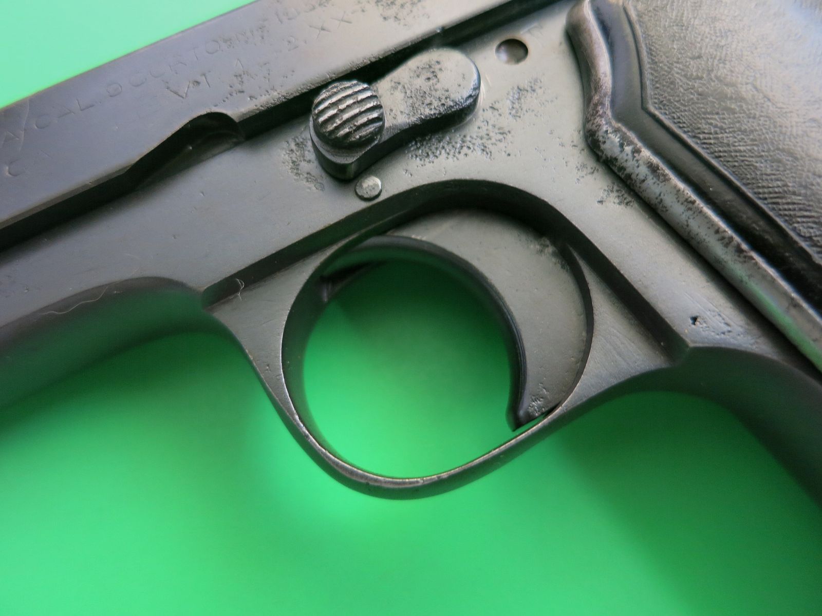 Pistola semiautomática Beretta M1934, 9 mm Corto (380 Auto), Luftwaffe/Heer #33