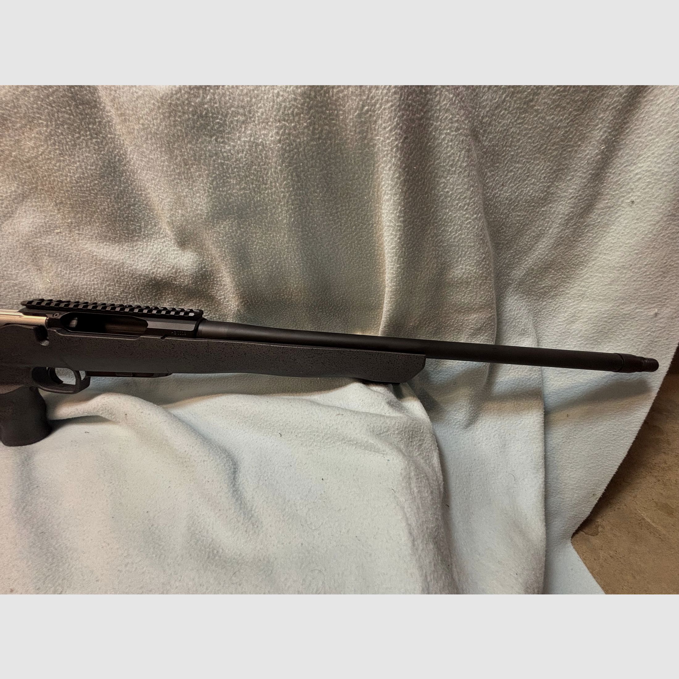 VOERE LBW Heavy-Varmint  Voere Lochschaft .308win Cerakote beschichtet